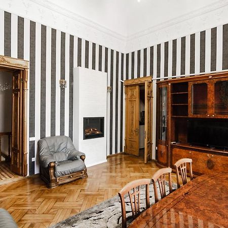 Katerynynska Street 3-Bedrooms Apartment Odessa Esterno foto